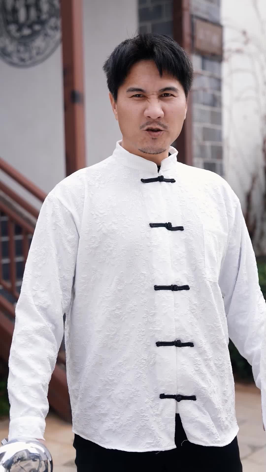 Episodio 4 - Soy un peón, ¡pero también Dios de Esgrima!